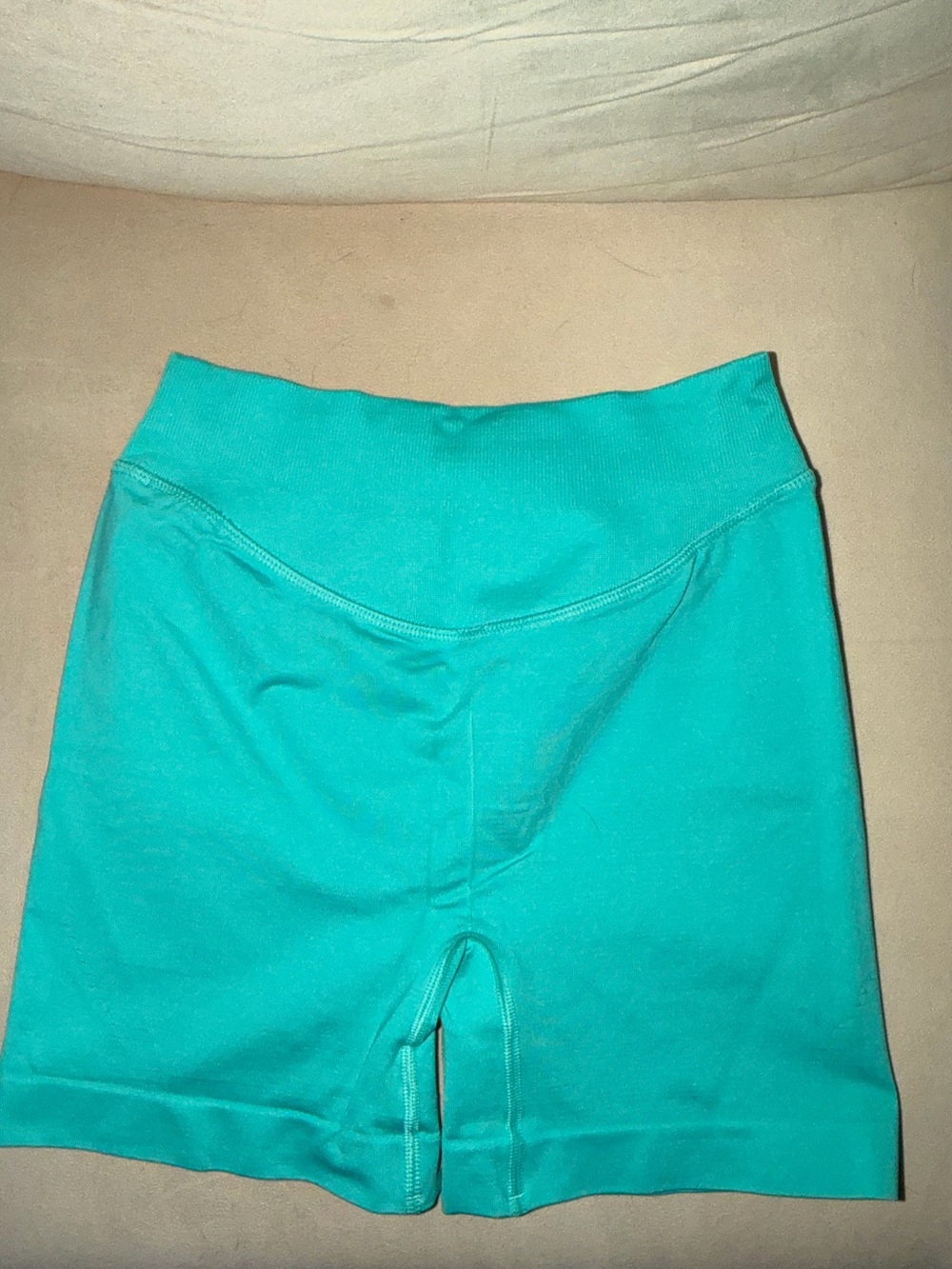 Gymshark Sweat Seamless Shorts - Picture 2 of 2
